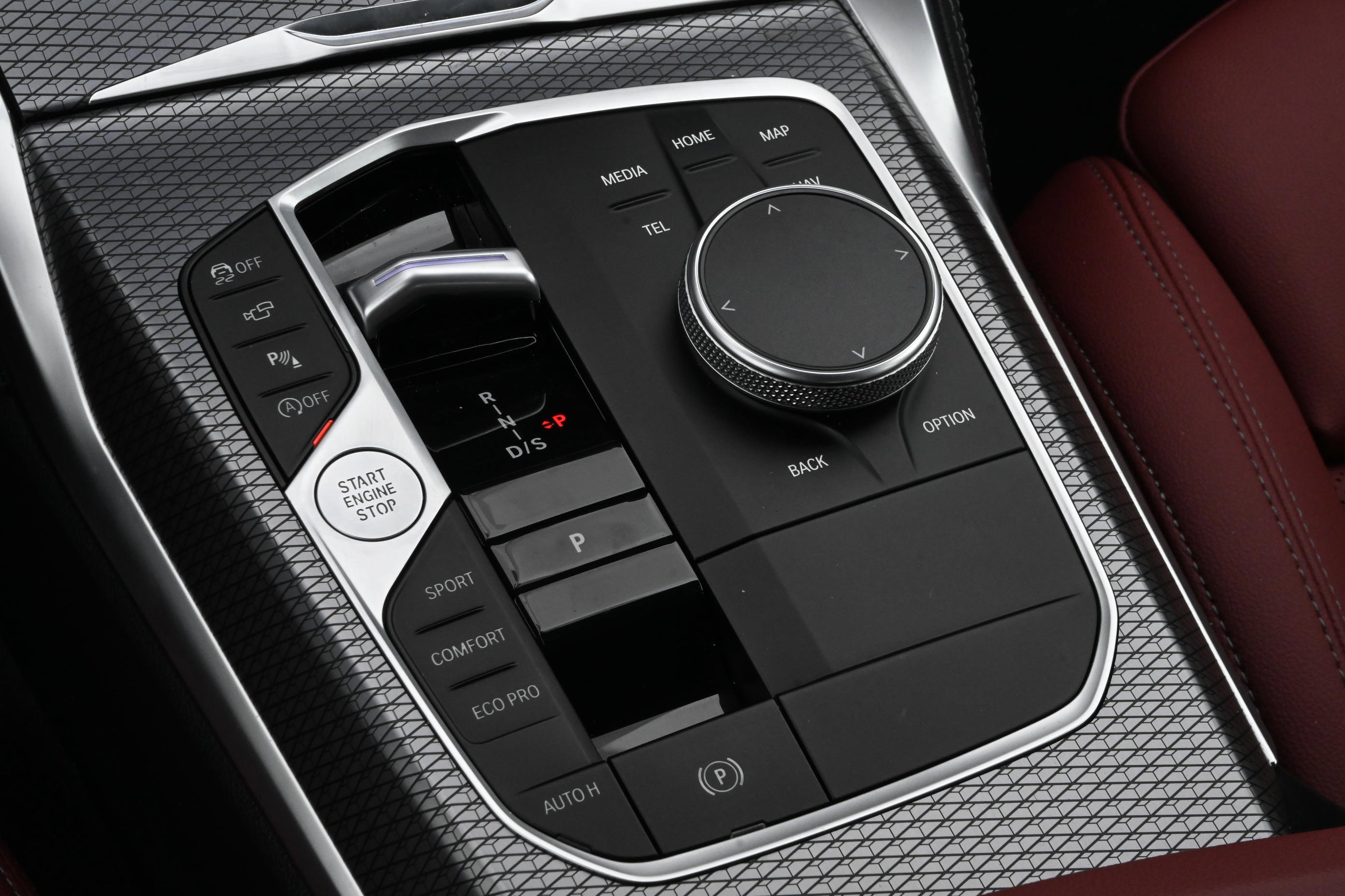 Certified 2025 BMW M440i image 23