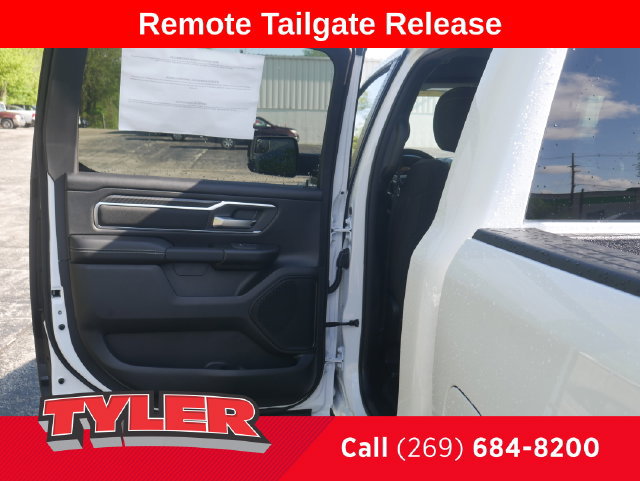 New 2026 RAM 1500 Big Horn AWD/4WD image 20