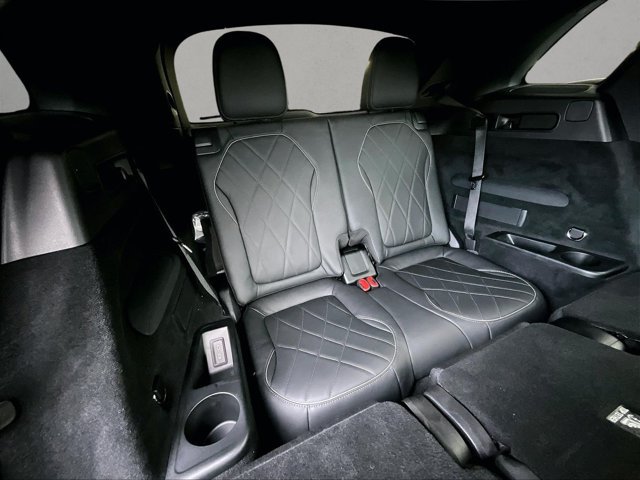 New 2027 Mercedes-Benz EQS 400 4MATIC SUV image 29