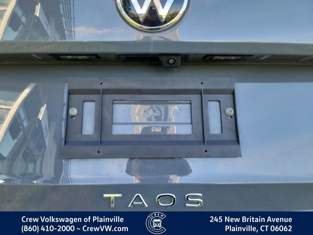 Used 2024 Volkswagen Taos SE AWD/4WD image 29