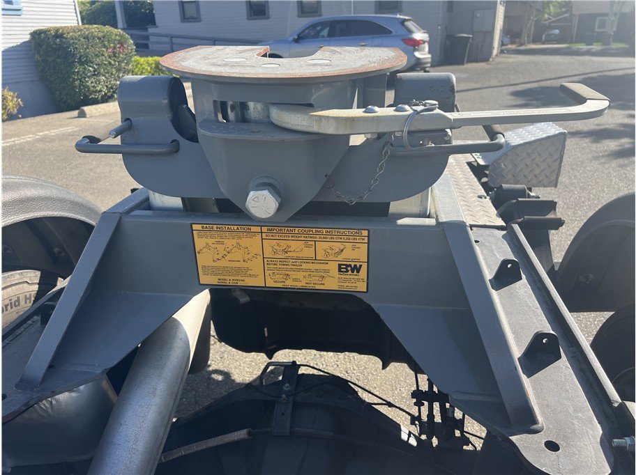 Used 2022 Ford F550 2WD Crew Cab Super Duty w/ Power Equipment Group image 12