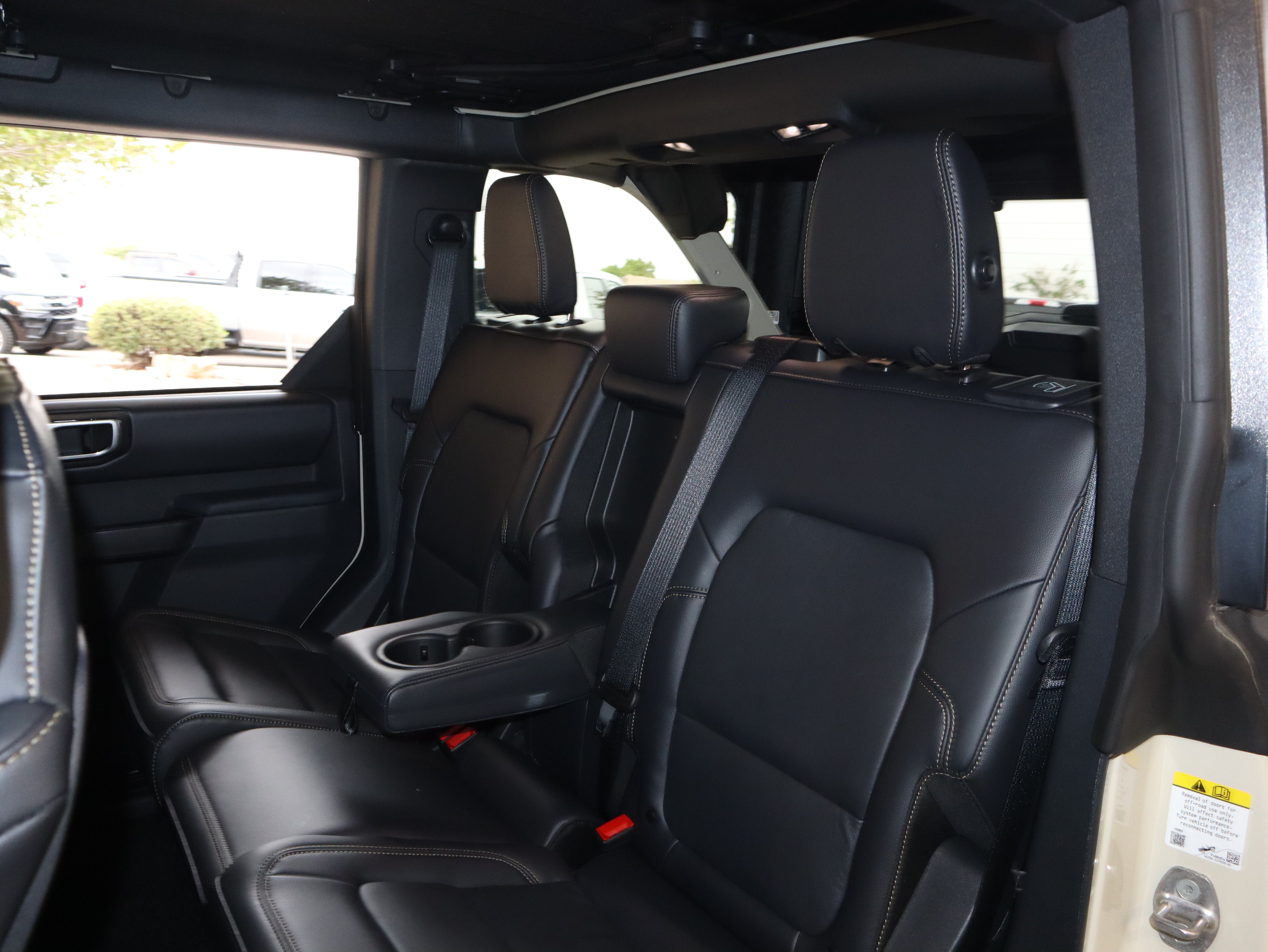 New 2026 Ford Bronco Badlands AWD/4WD image 36