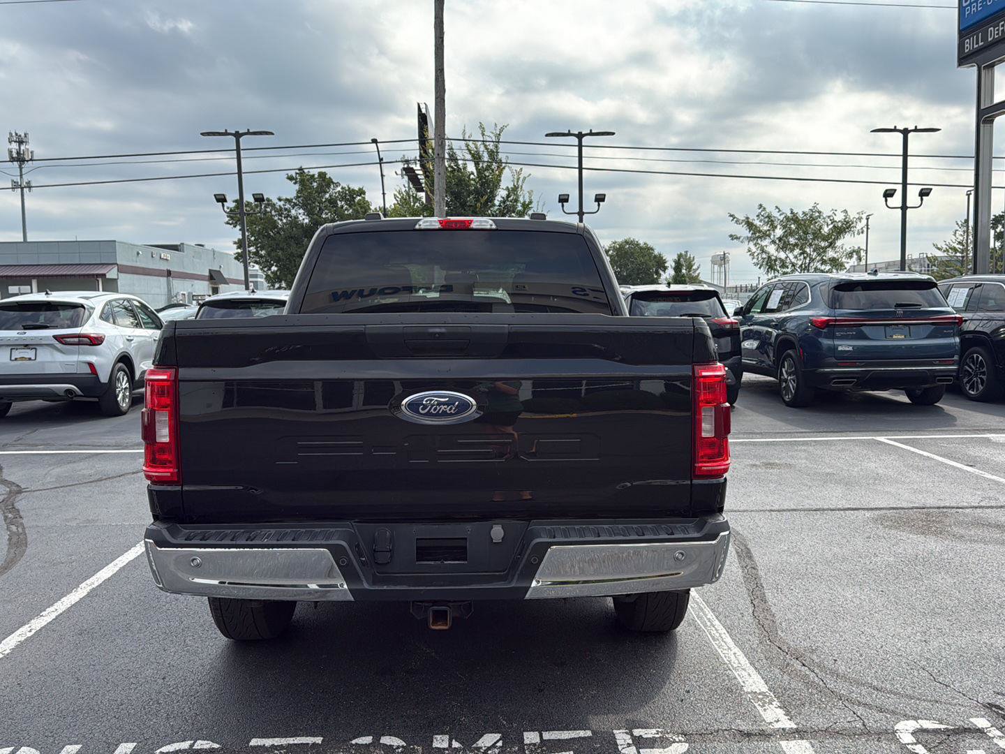 Used 2023 Ford F150 XLT AWD/4WD image 4
