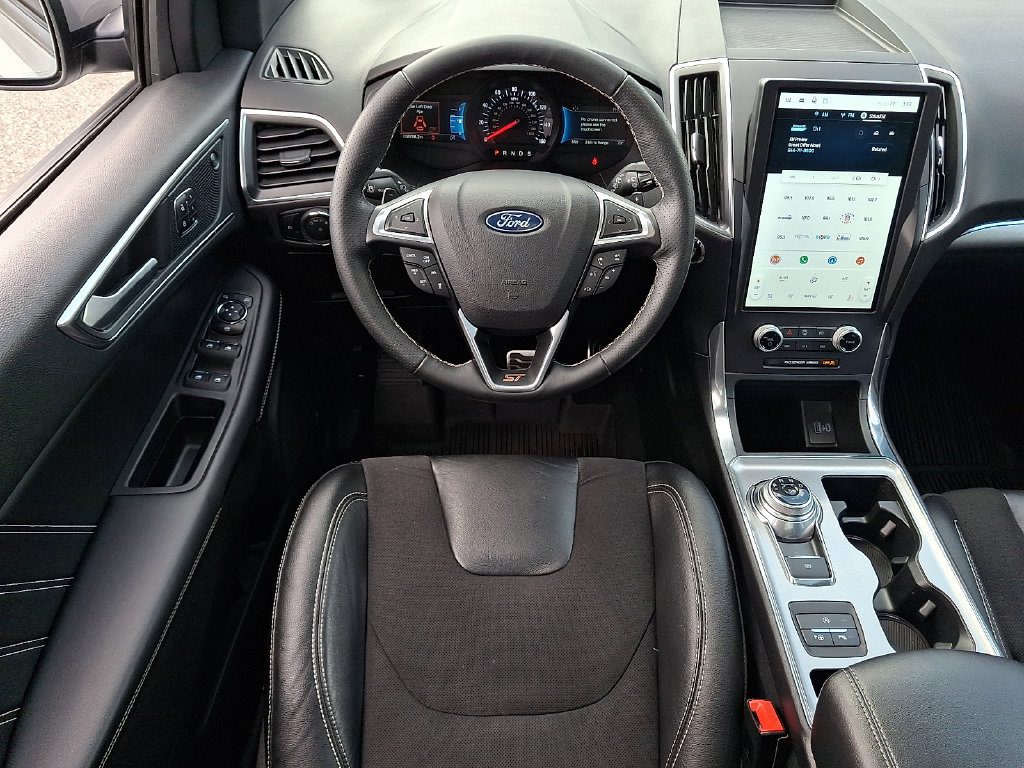 Used 2024 Ford Edge ST w/ Equipment Group 401A AWD/4WD image 13