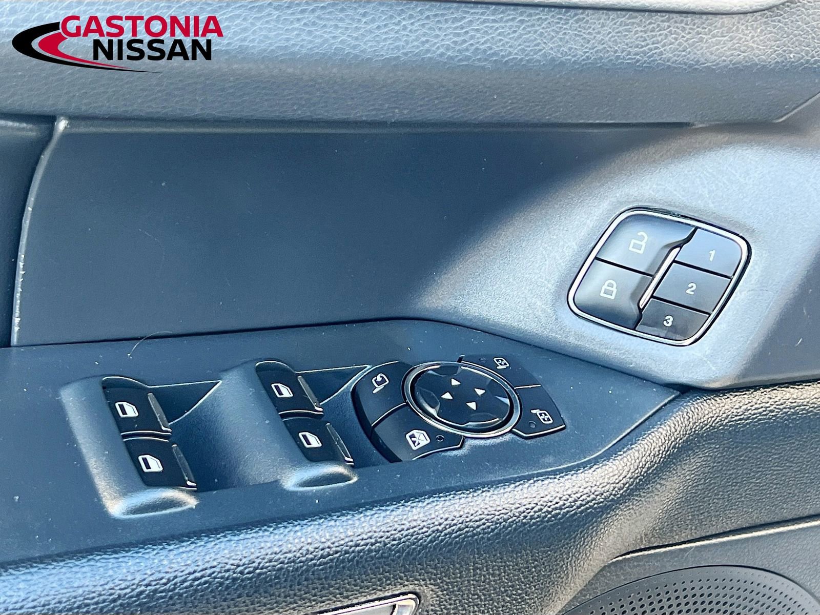 Used 2024 Ford Expedition Max XLT image 23