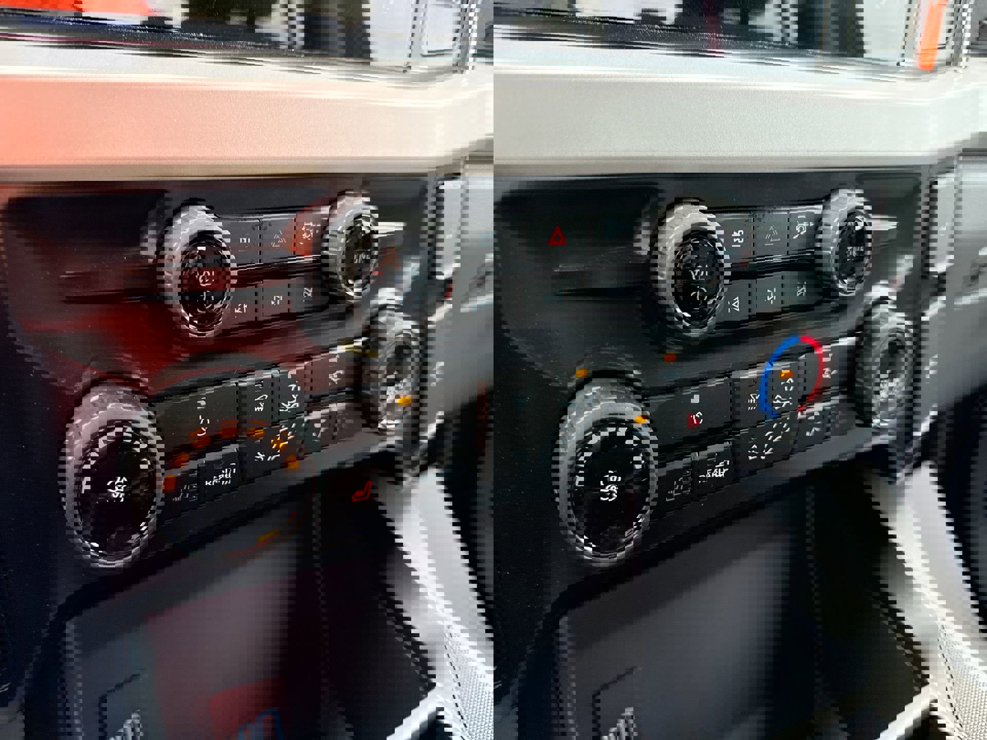 Used 2026 Ford F250 XLT w/ XLT Premium Package image 17