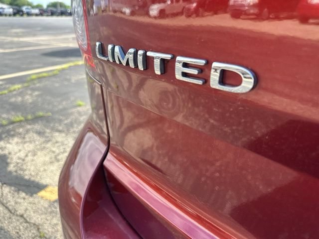 Used 2014 Ford Explorer Limited w/ Equipment Group 302A AWD/4WD image 12
