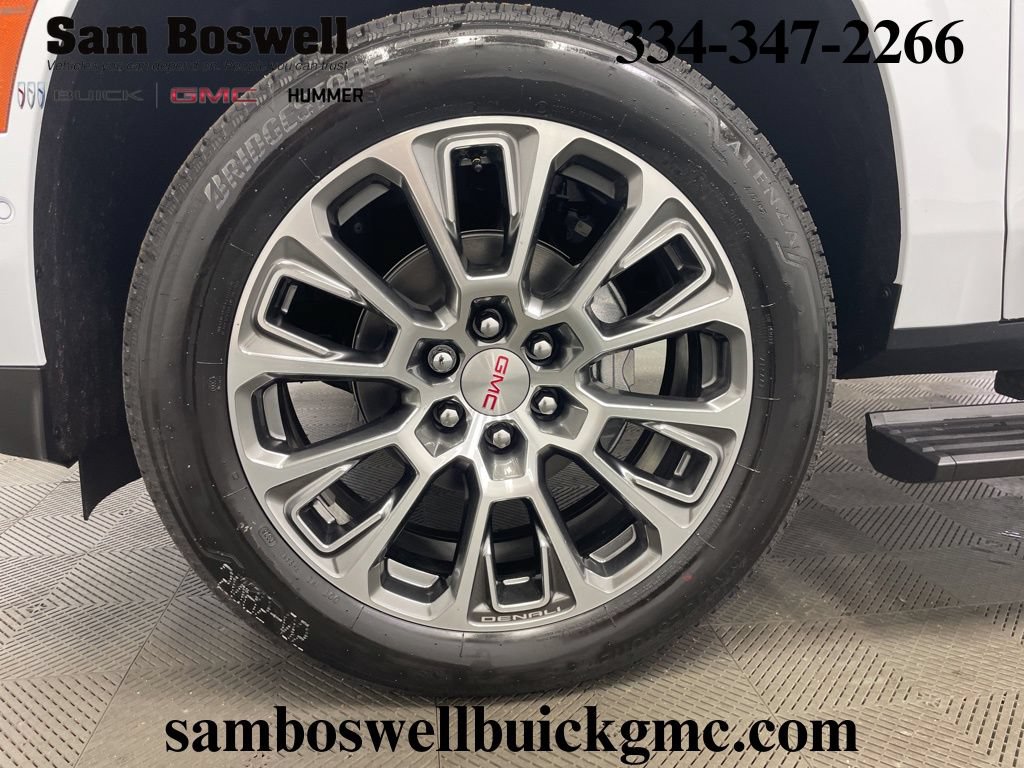 New 2026 GMC Yukon XL Denali w/ Denali Reserve Package RWD image 40