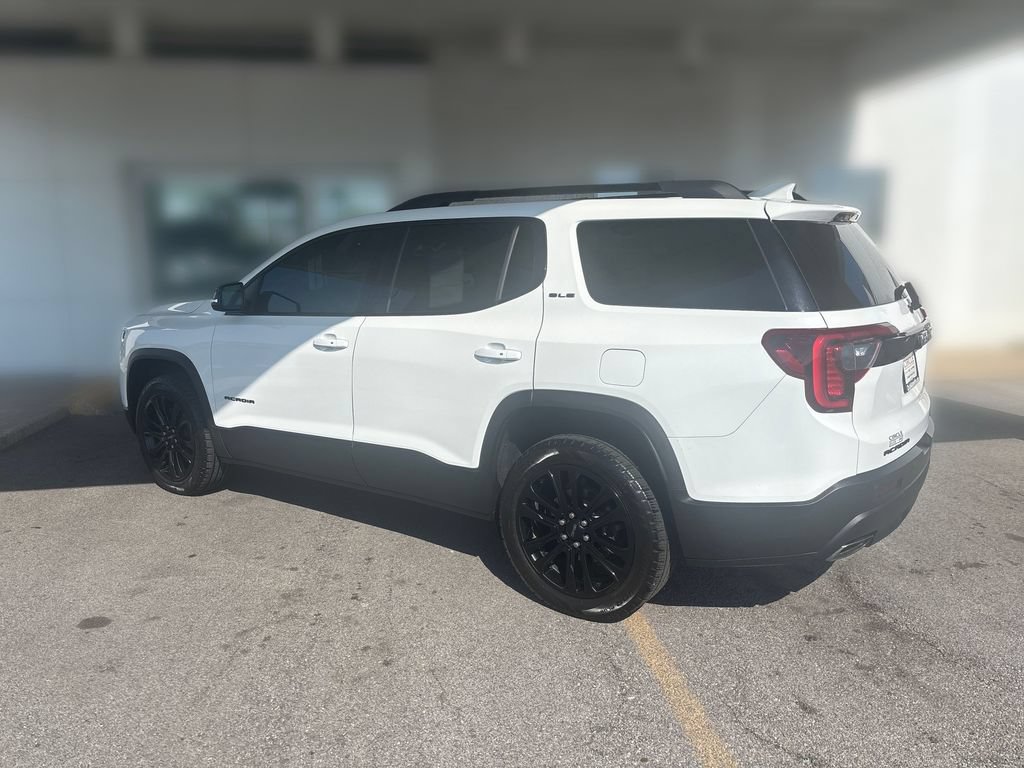Used 2021 GMC Acadia SLE w/ Driver Convenience Package FWD image 4