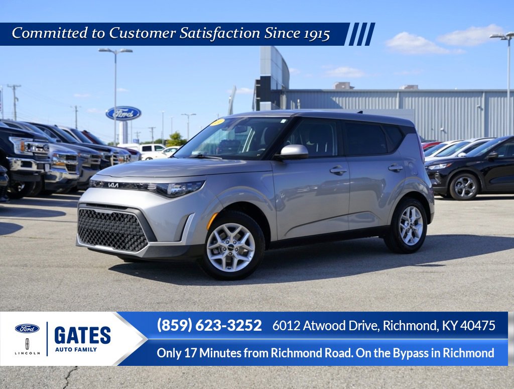 Used 2024 Kia Soul LX w/ Option Group 015