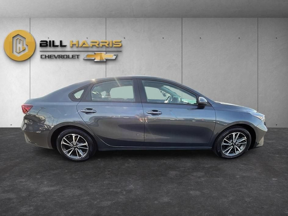 Used 2023 Kia Forte LXS FWD image 10
