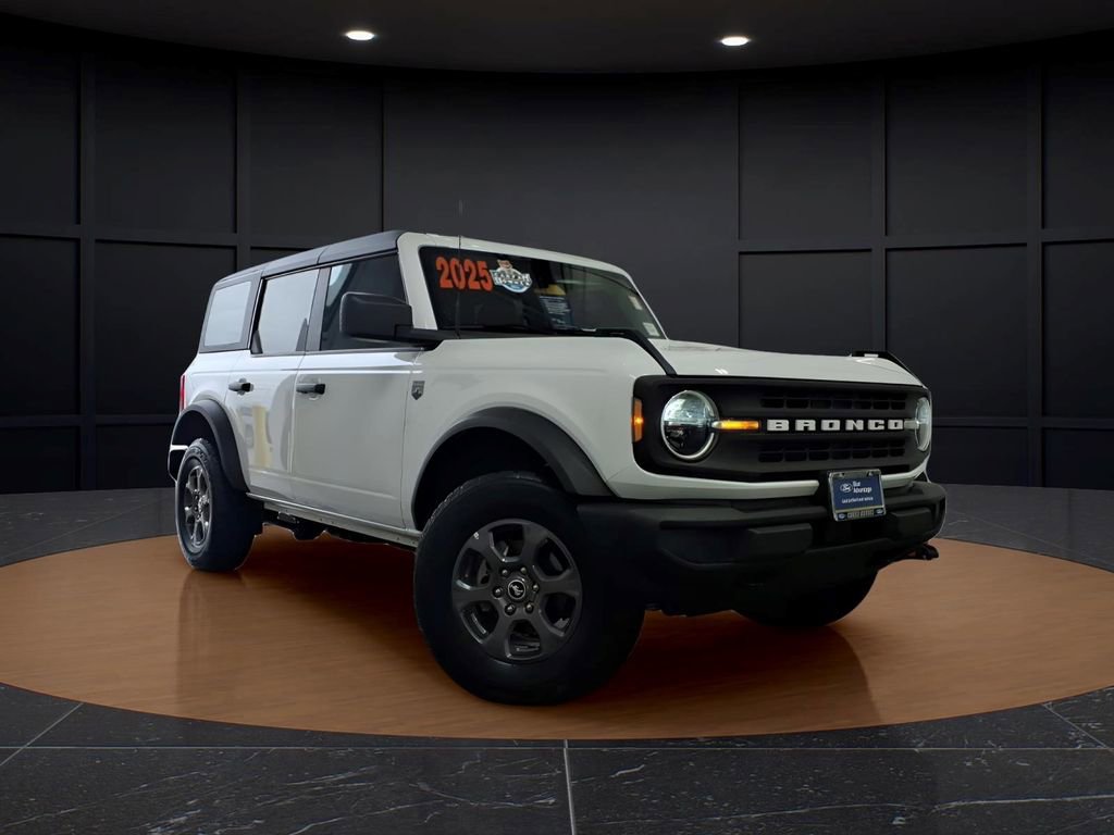 Certified 2025 Ford Bronco Big Bend image 1