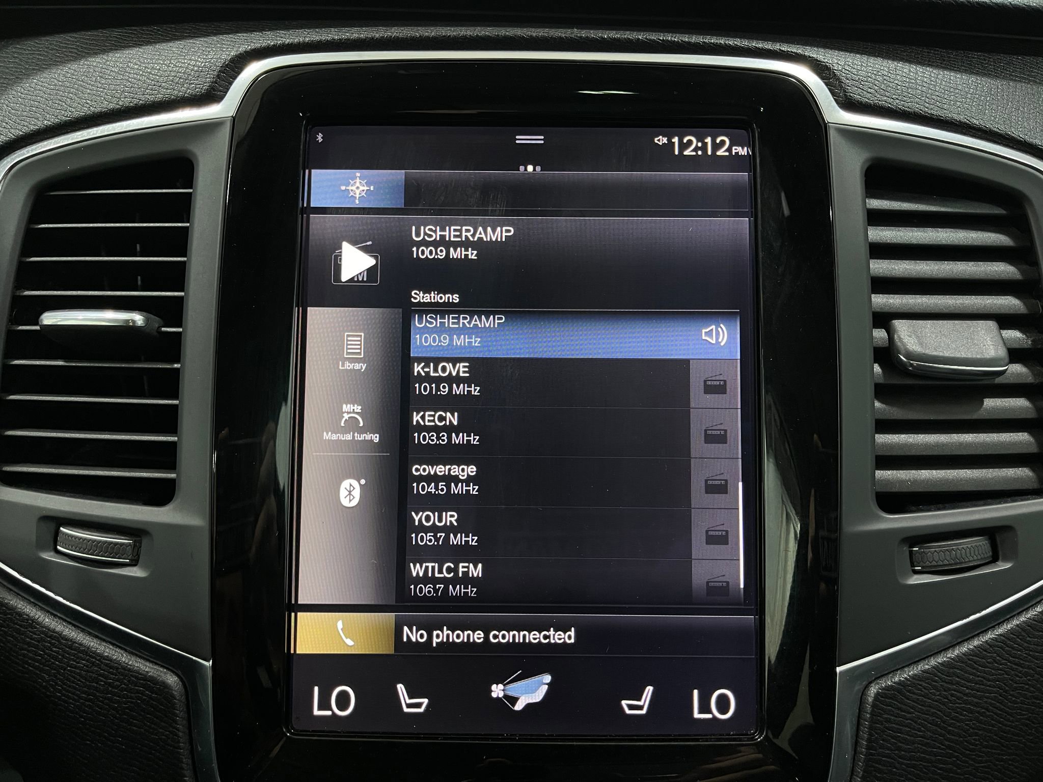 Used 2018 Volvo XC90 T5 Momentum w/ Convenience Package FWD image 24