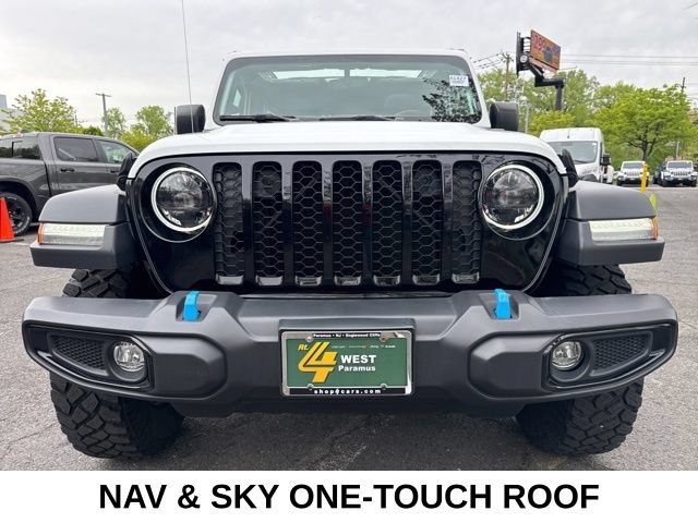 Used 2023 Jeep Wrangler Unlimited w/ Sun & Screen Package AWD/4WD image 2