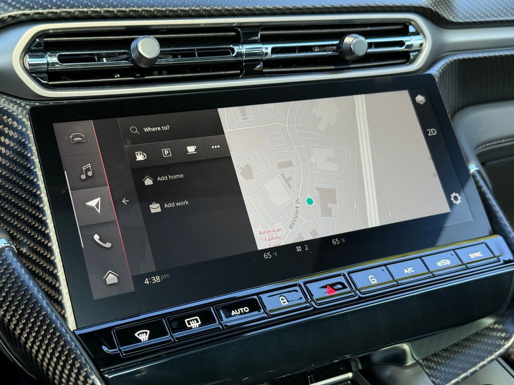 Used 2025 Aston Martin Vanquish image 27