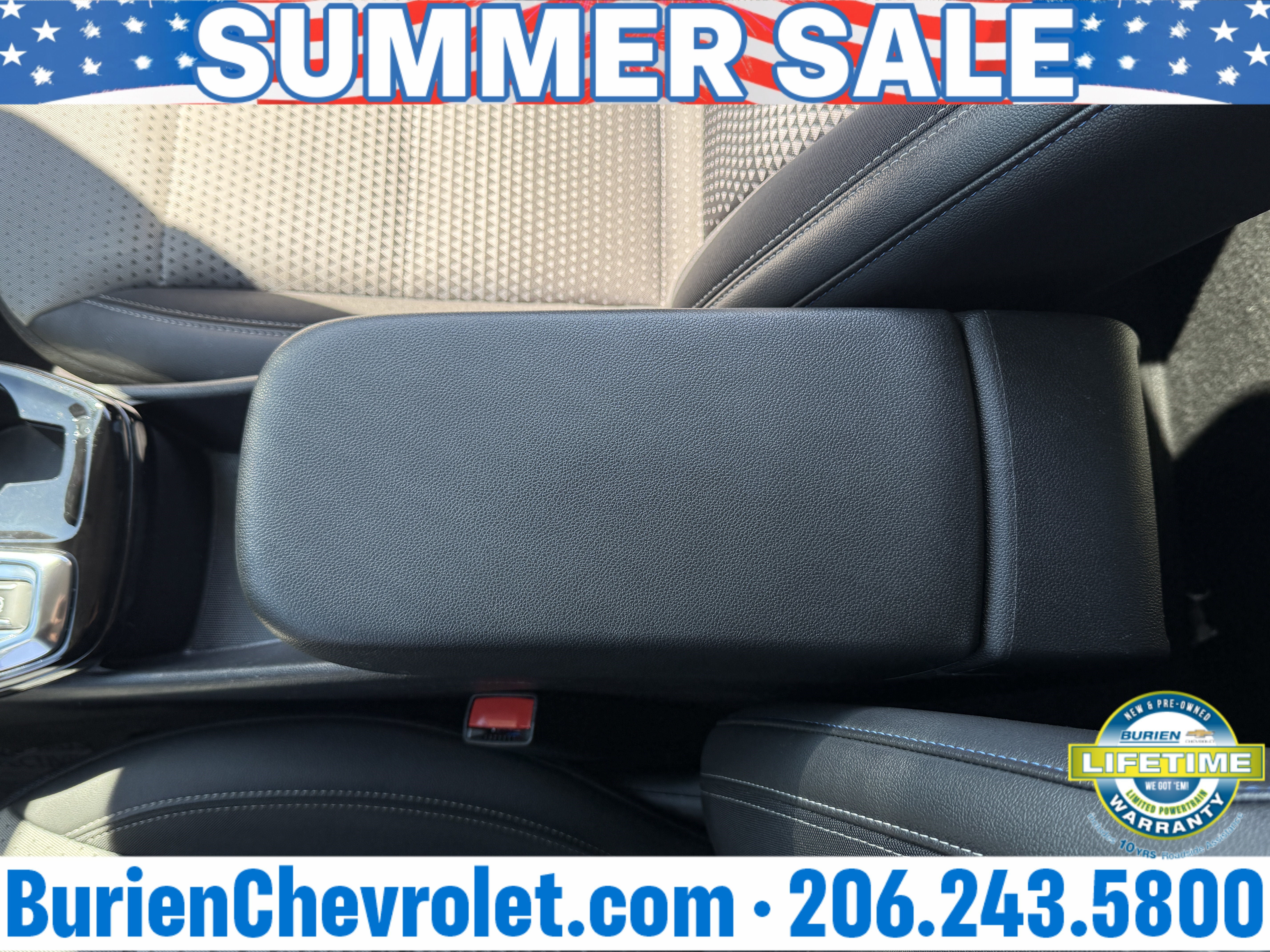 Used 2025 Chevrolet Trax LT FWD image 18