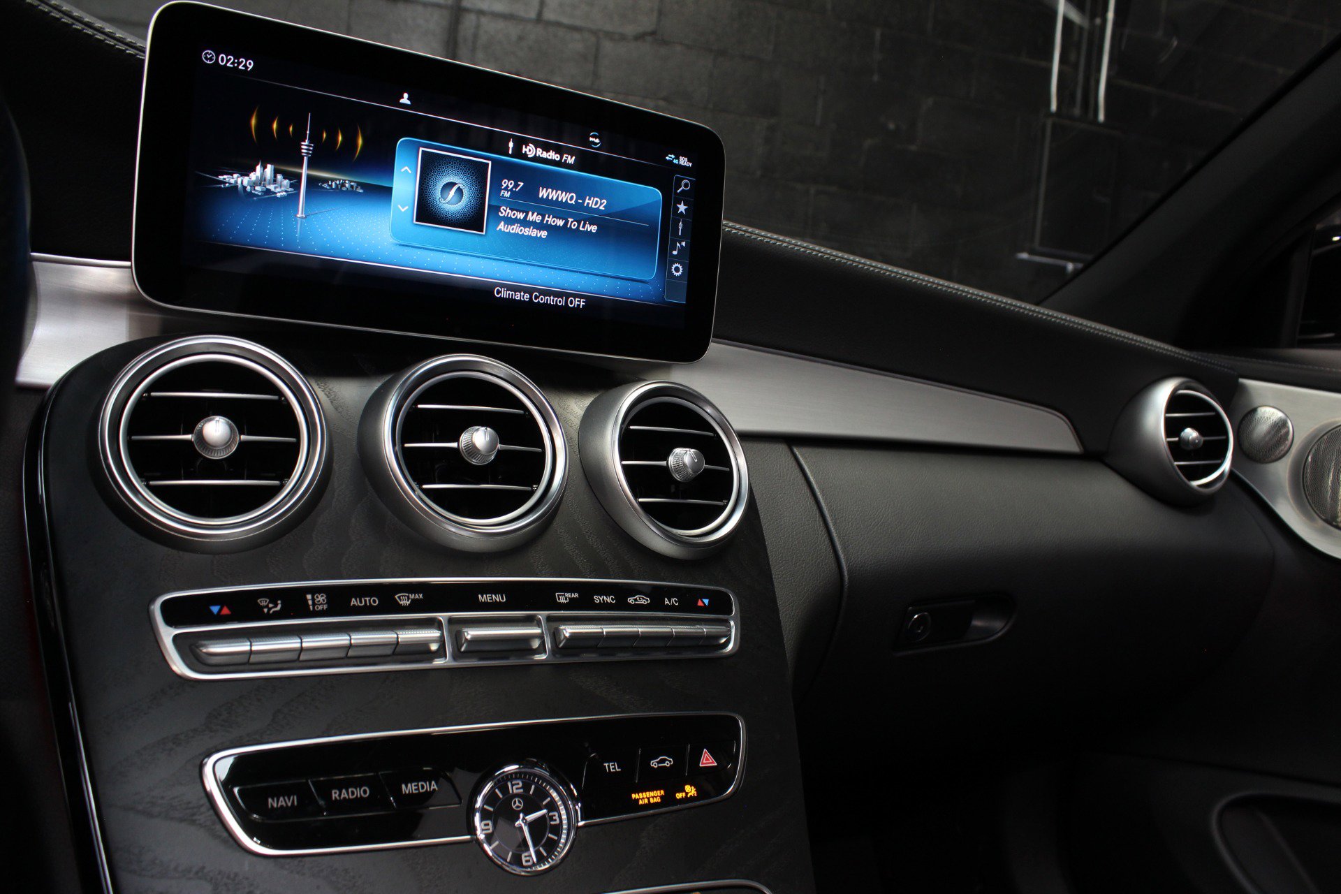 Used 2023 Mercedes-Benz C 300 Cabriolet w/ AMG Line image 51