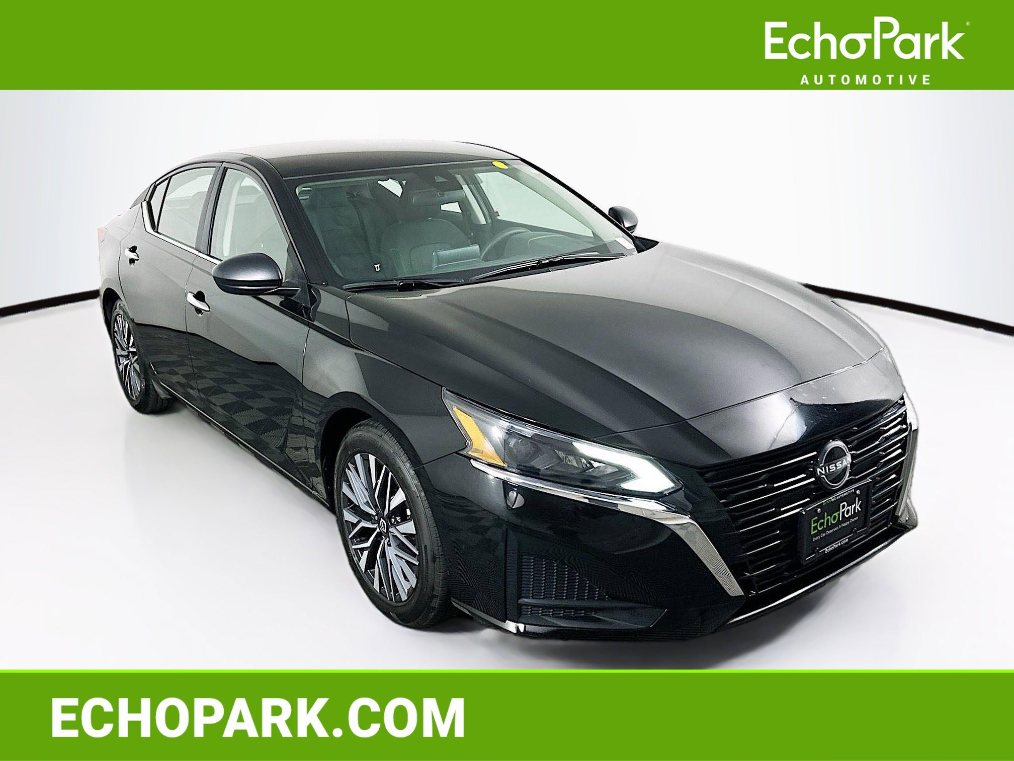 Used 2025 Nissan Altima 2.5 SV