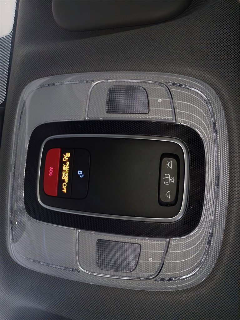 Certified 2024 Hyundai Elantra SEL image 19