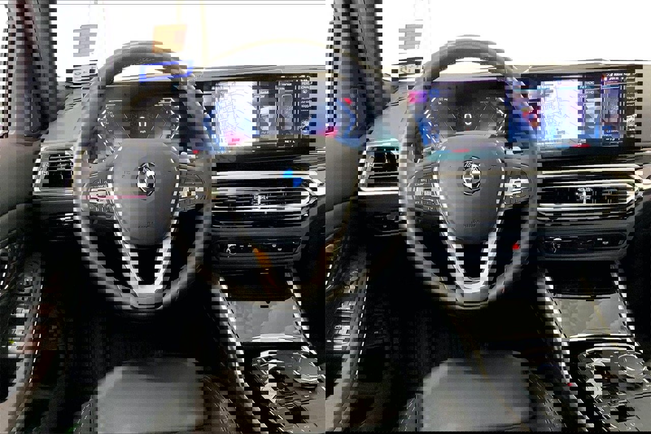 Used 2024 BMW 330i Sedan w/ Convenience Package image 14