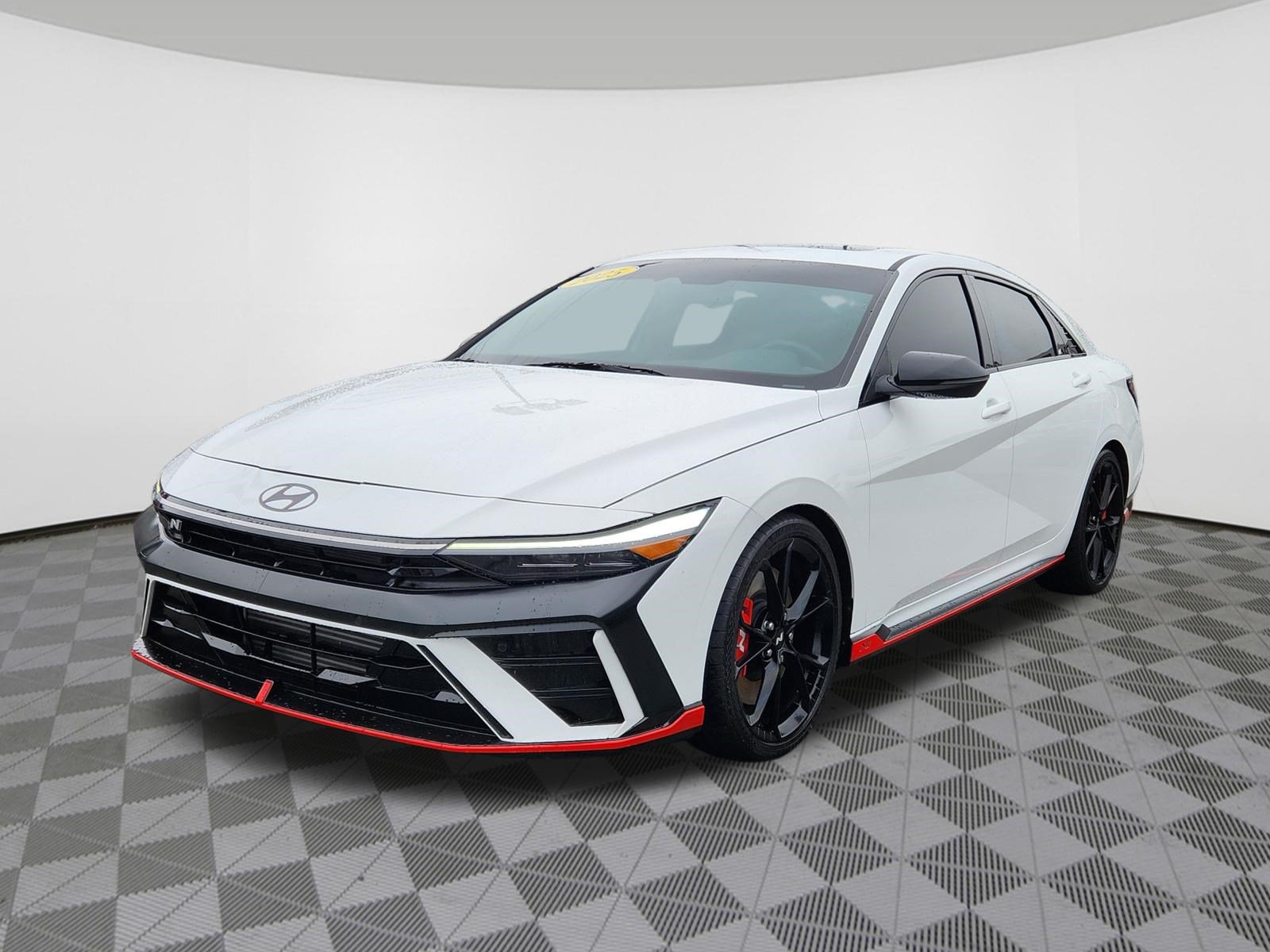 Used 2025 Hyundai Elantra N FWD image 2