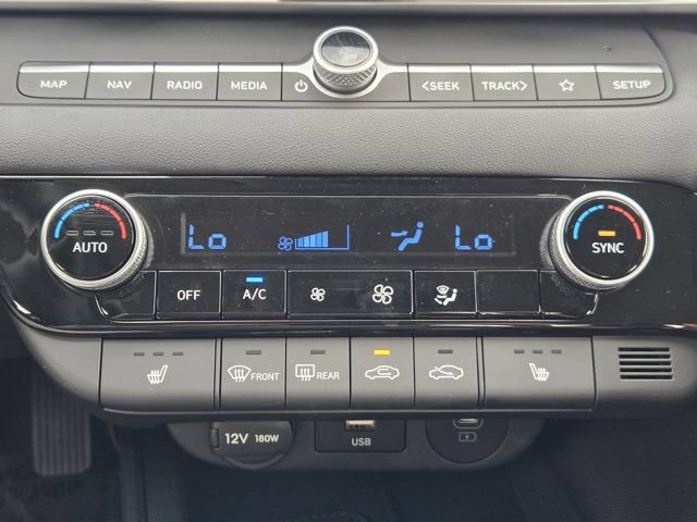 Certified 2026 Hyundai Elantra Limited FWD image 15