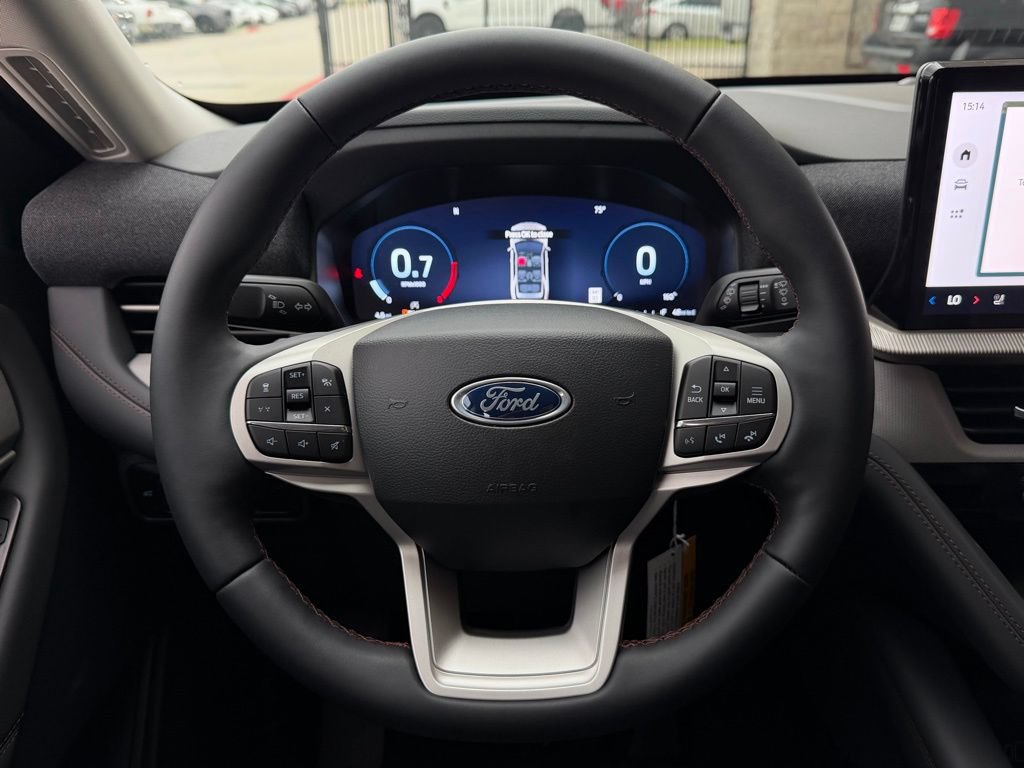 New 2026 Ford Explorer Active w/ Active Comfort Package RWD image 9
