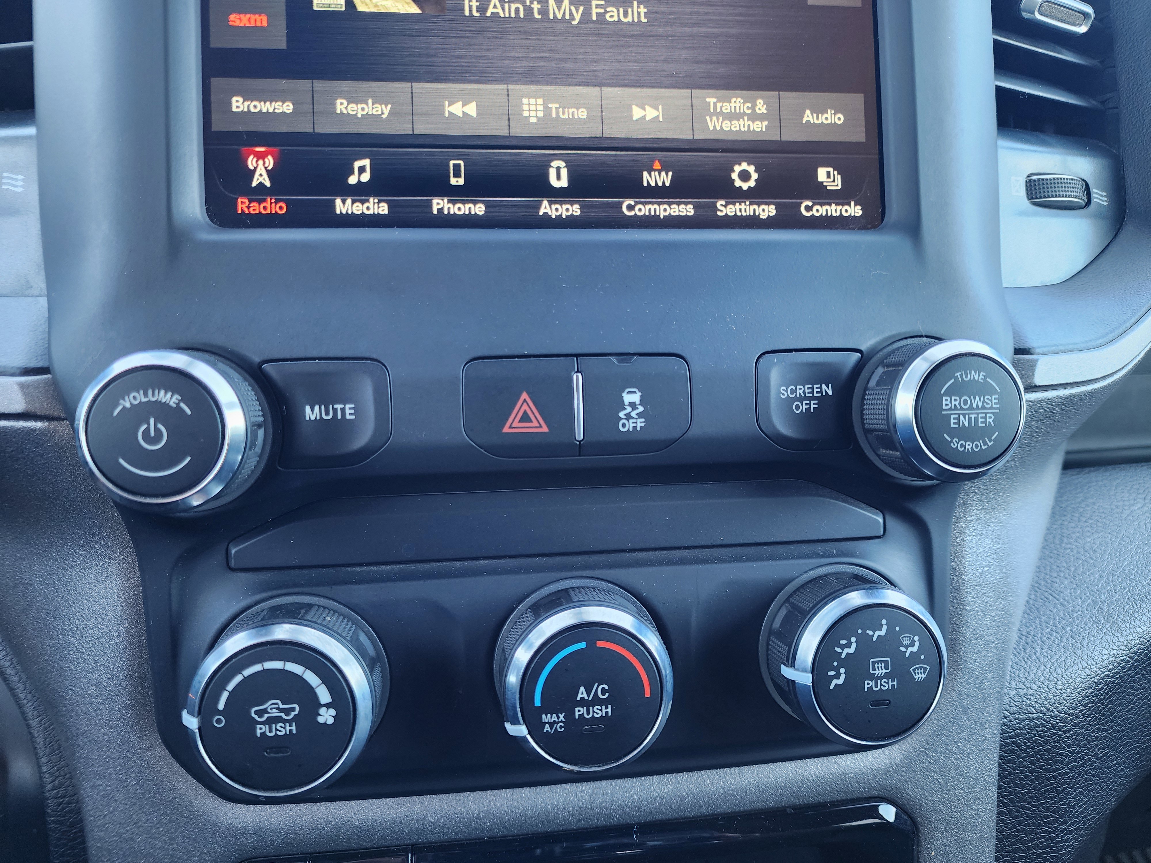 Used 2021 RAM 3500 Tradesman w/ Max Tow Package image 26