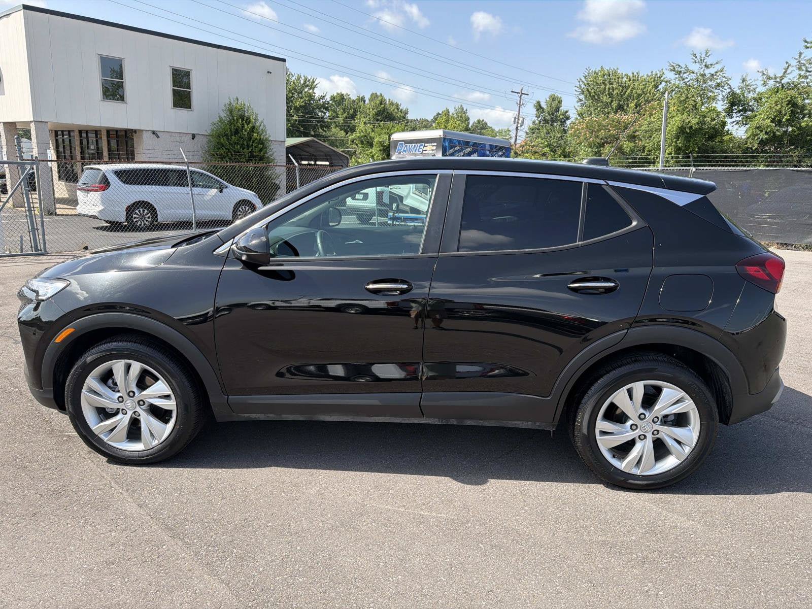 Used 2025 Buick Encore GX Preferred FWD image 4