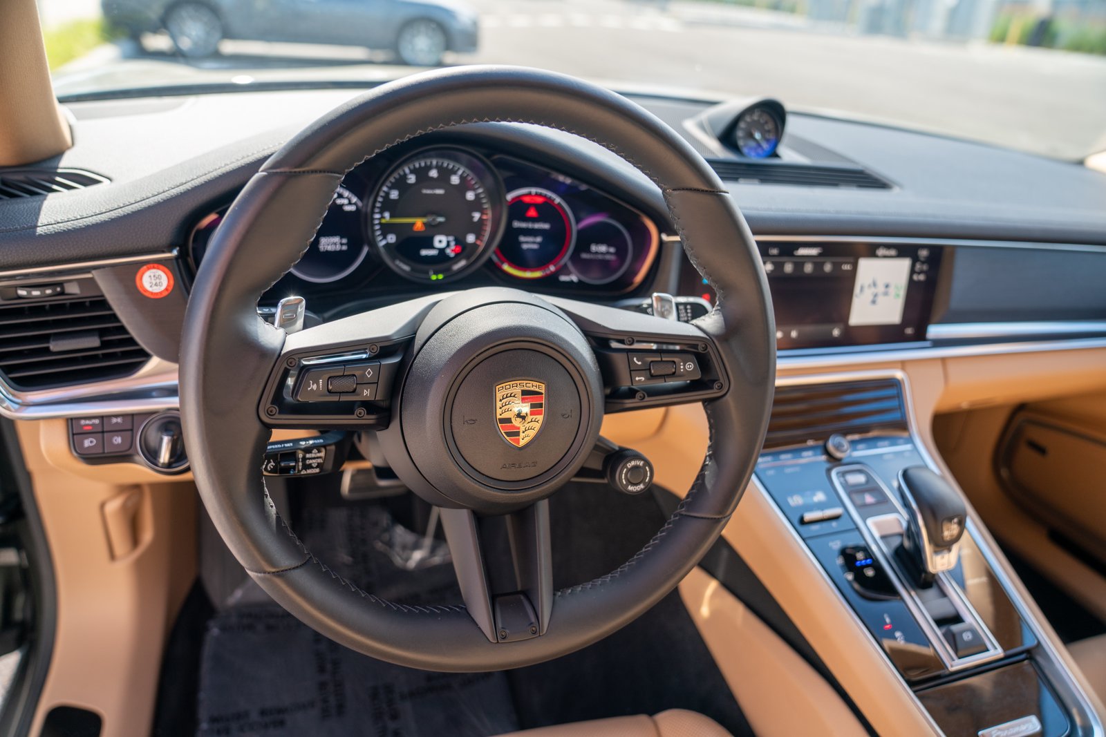 Certified 2023 Porsche Panamera 4 AWD/4WD image 15