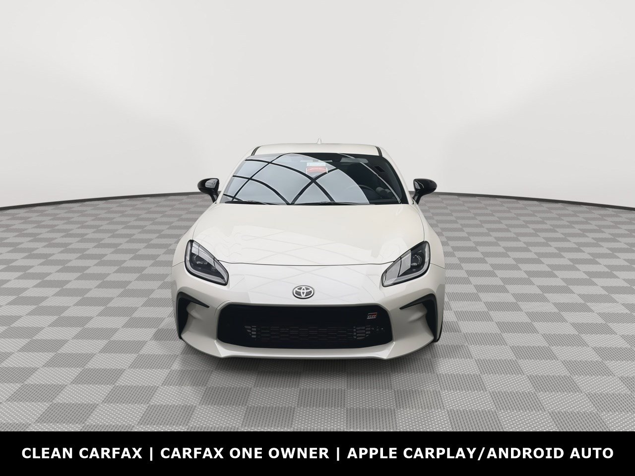 Used 2024 Toyota GR86 Premium RWD image 28