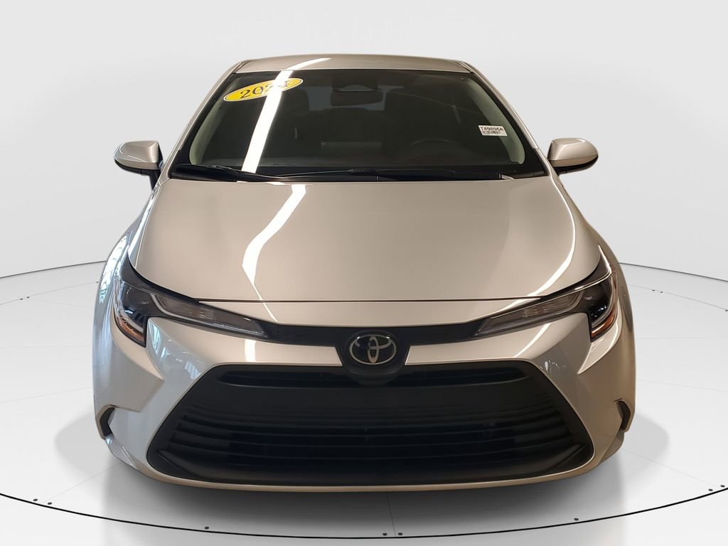 Certified 2024 Toyota Corolla LE image 2