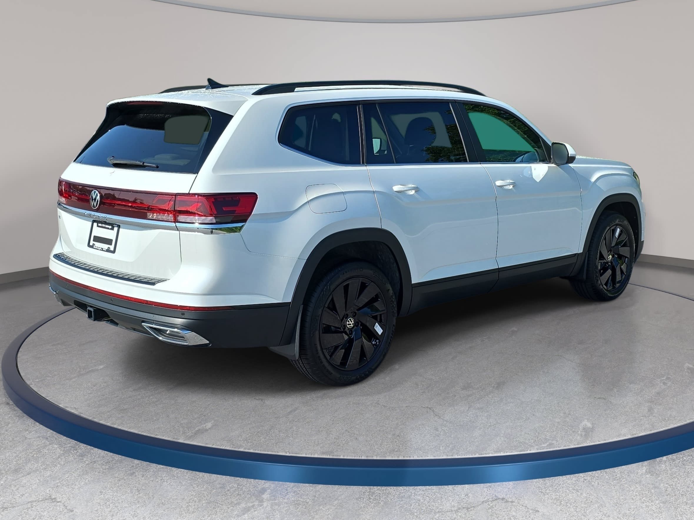 New 2026 Volkswagen Atlas SE FWD image 5