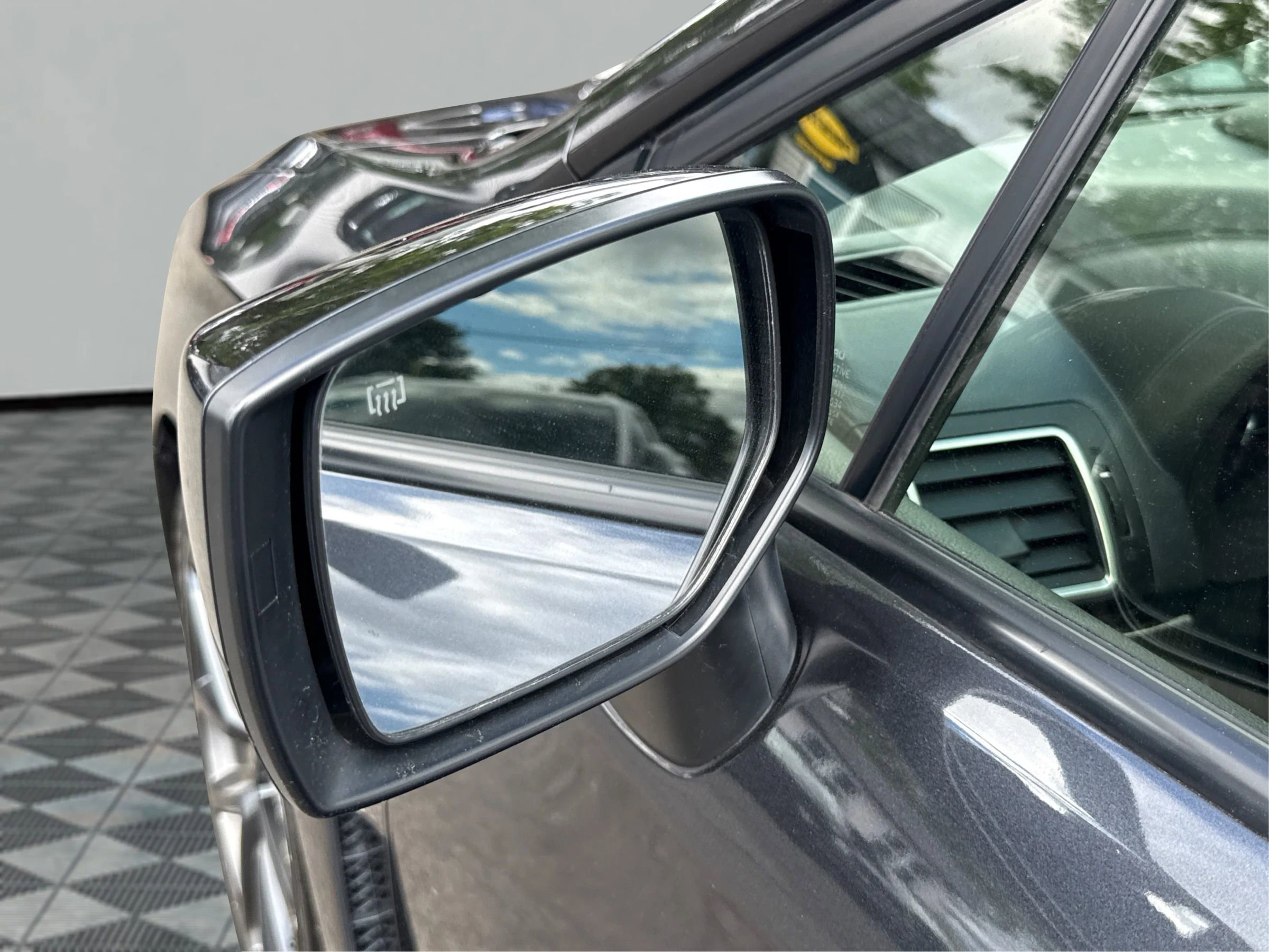 Used 2019 Subaru WRX Premium AWD/4WD image 24