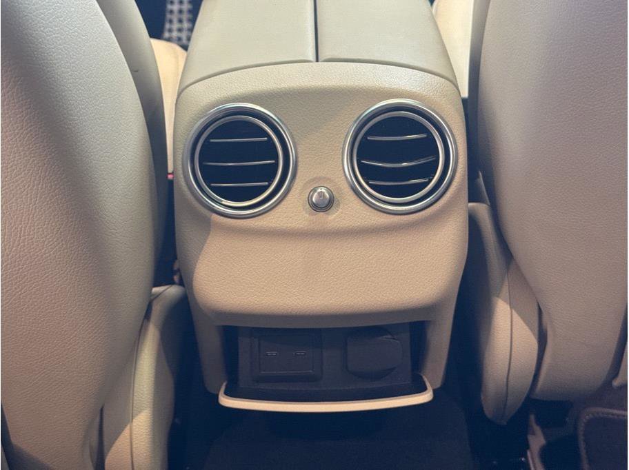 Used 2021 Mercedes-Benz E 53 AMG 4MATIC Sedan image 29