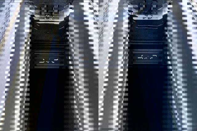 Certified 2025 Mercedes-Benz GLB 250 4MATIC image 19