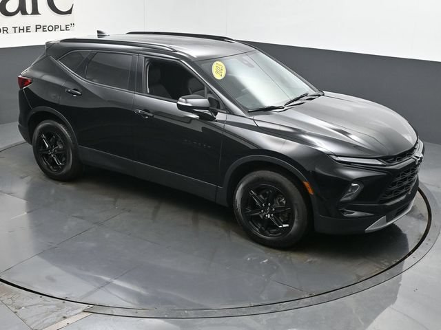 Used 2023 Chevrolet Blazer LT w/ Midnight/Sport Edition FWD image 46