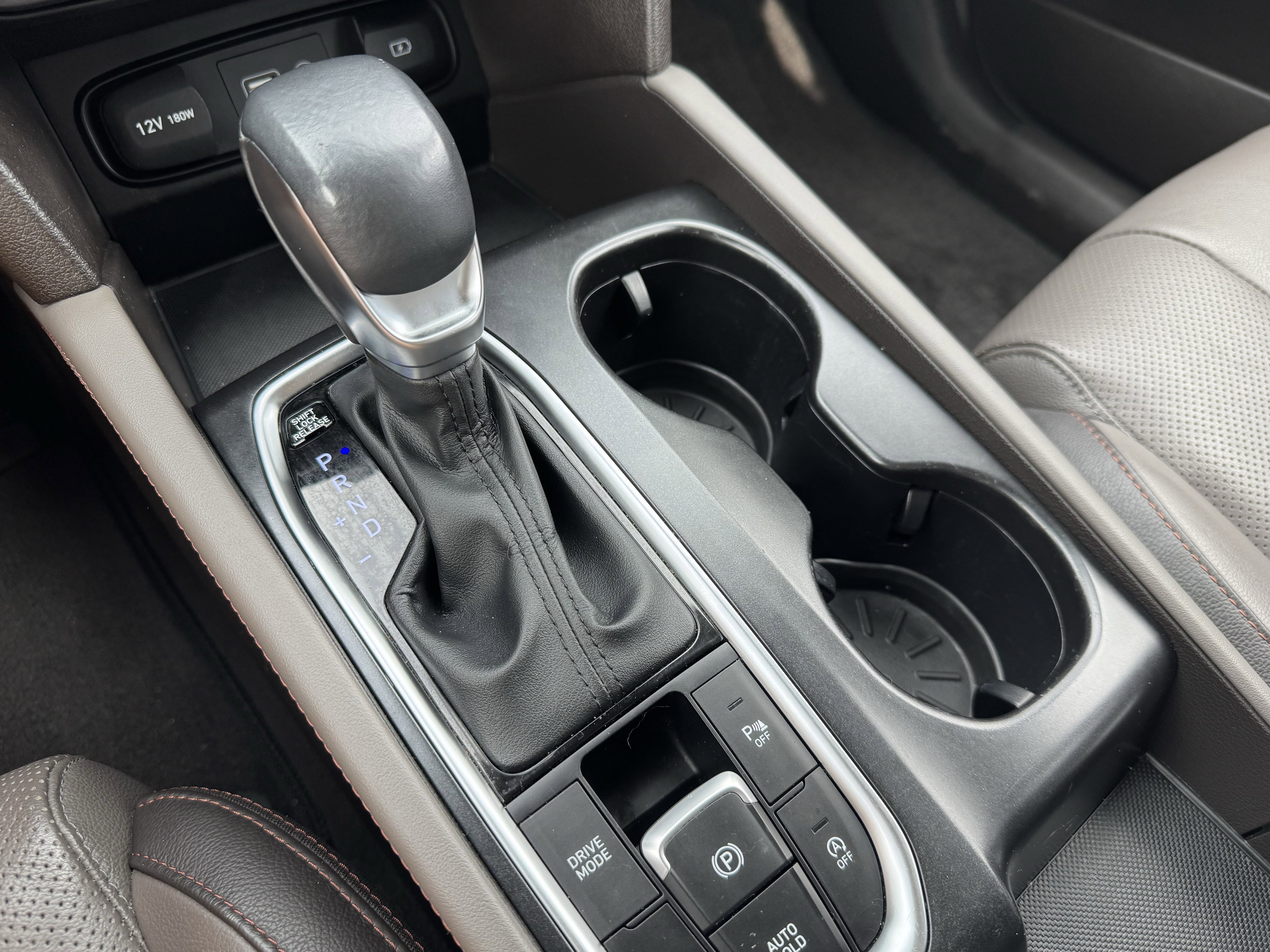 Used 2019 Hyundai Santa Fe Limited image 23