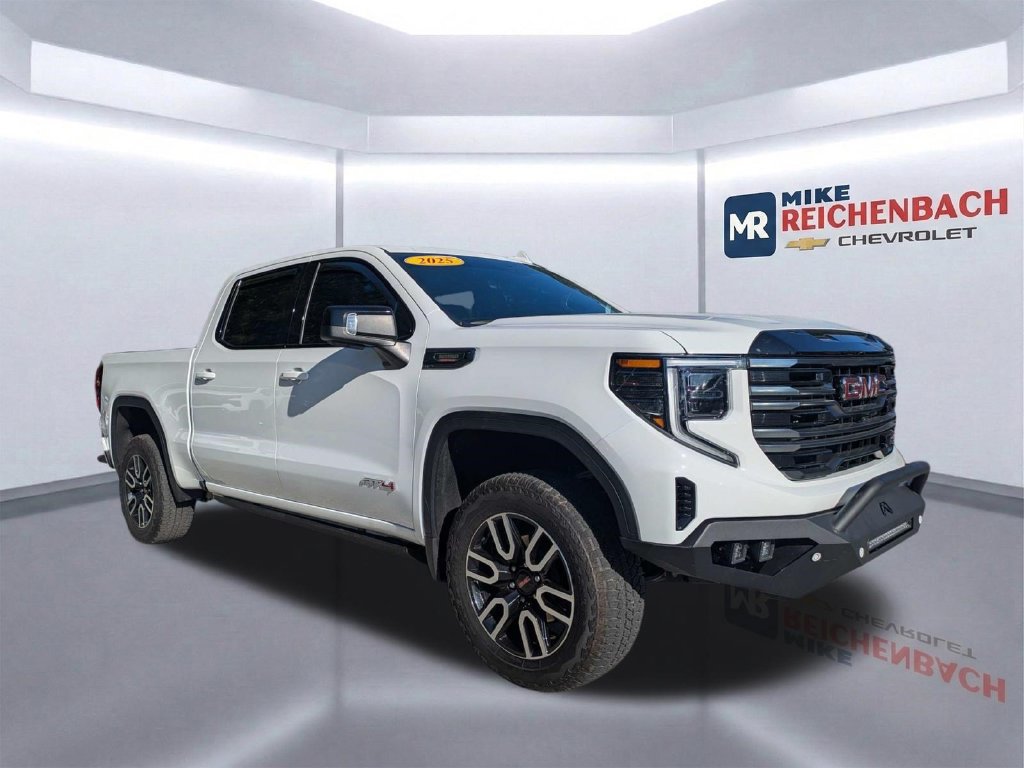 Used 2025 GMC Sierra 1500 AT4 w/ AT4 Premium Package