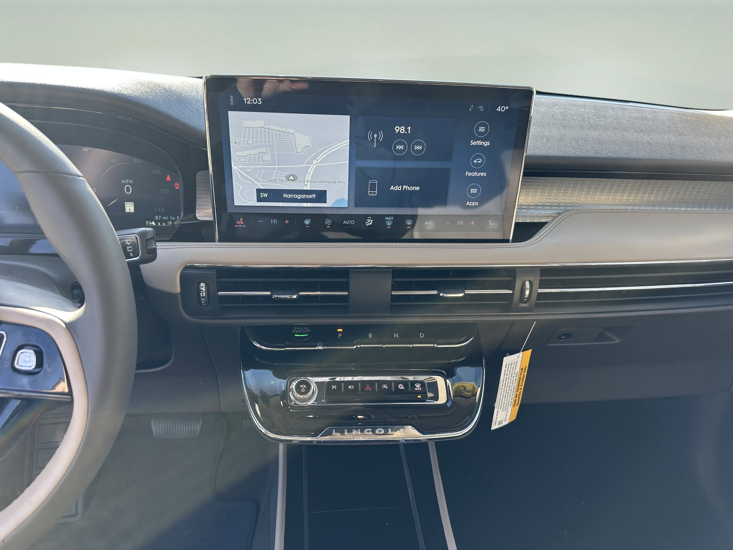 Certified 2023 Lincoln Corsair AWD w/ Equipment Group 101A image 14