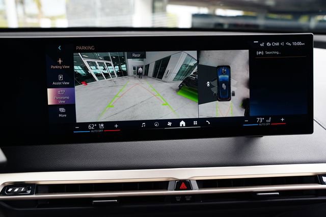 Used 2025 BMW iX xDrive50 image 33