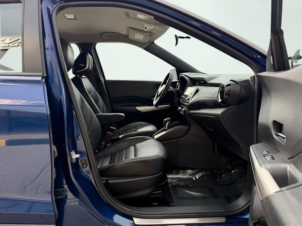 Used 2019 Nissan Kicks SR w/ SR Premium Package image 31