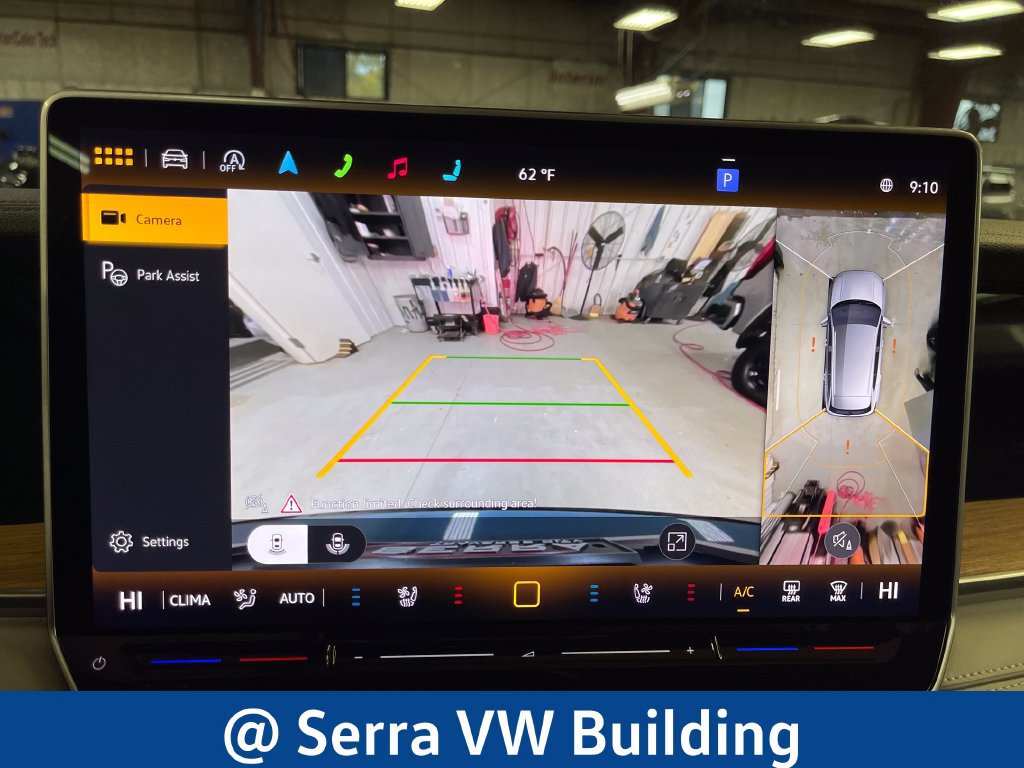 Used 2025 Volkswagen Tiguan SEL R-Line AWD/4WD image 28