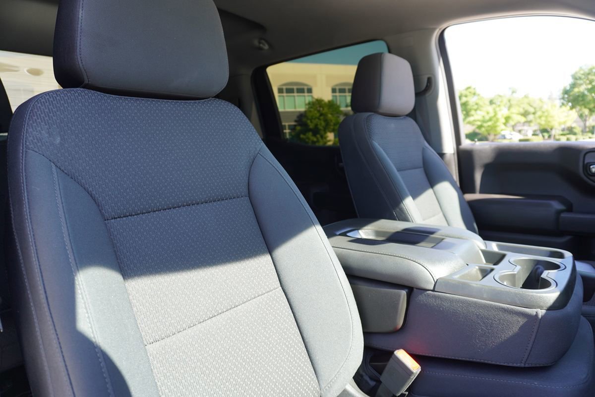 Used 2019 Chevrolet Silverado 1500 Custom Trail Boss w/ Custom Convenience Package AWD/4WD image 22
