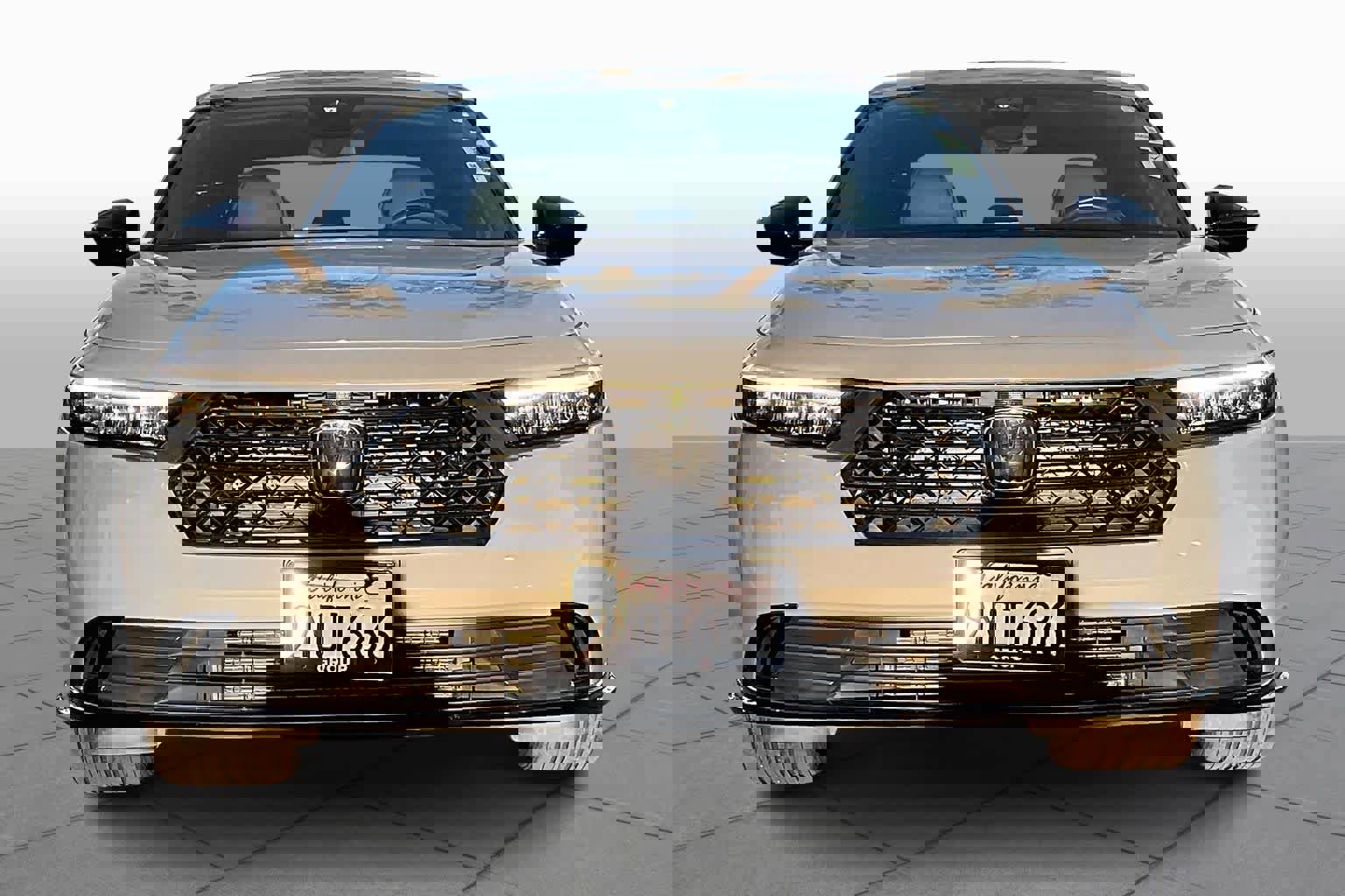 Used 2024 Honda Accord Sport image 3