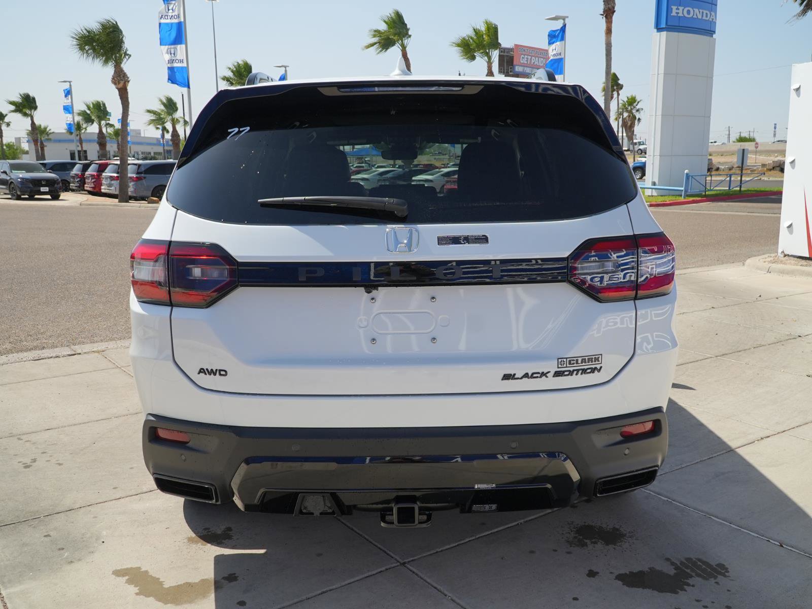 New 2026 Honda Pilot Black Edition image 6