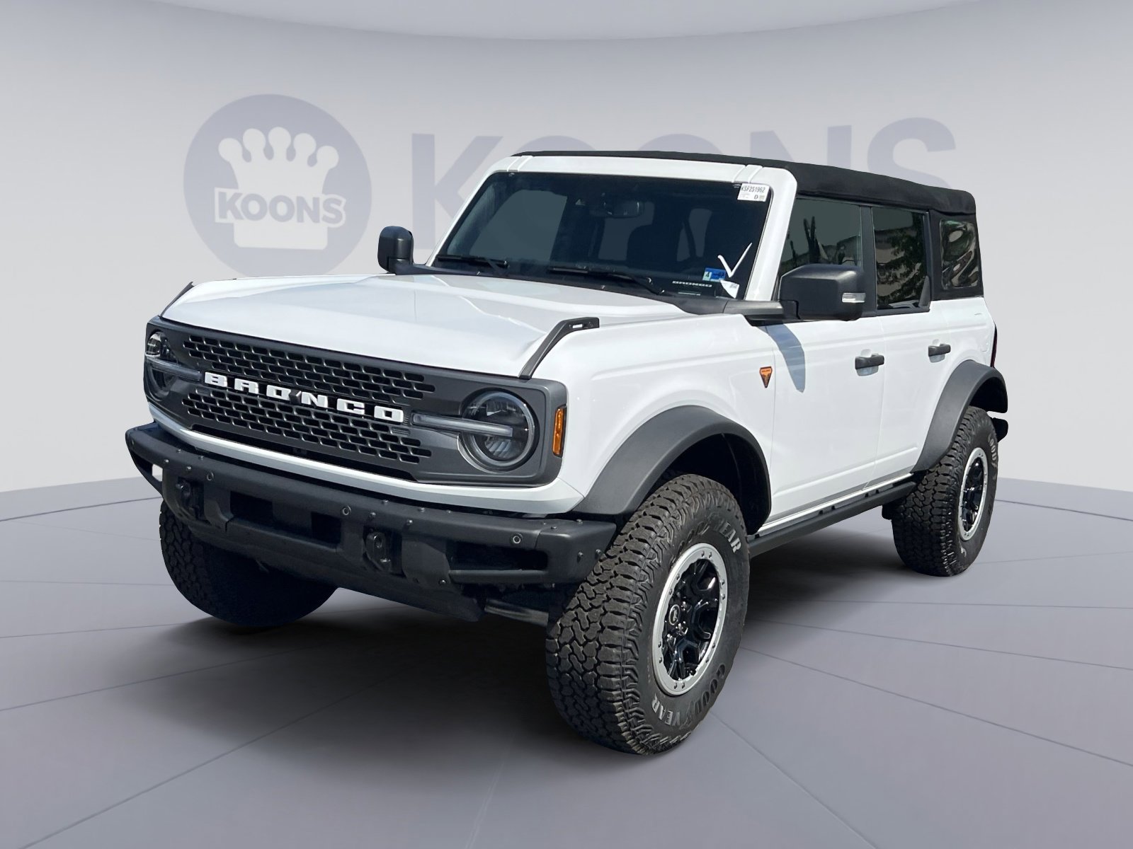 New 2025 Ford Bronco Badlands AWD/4WD image 1