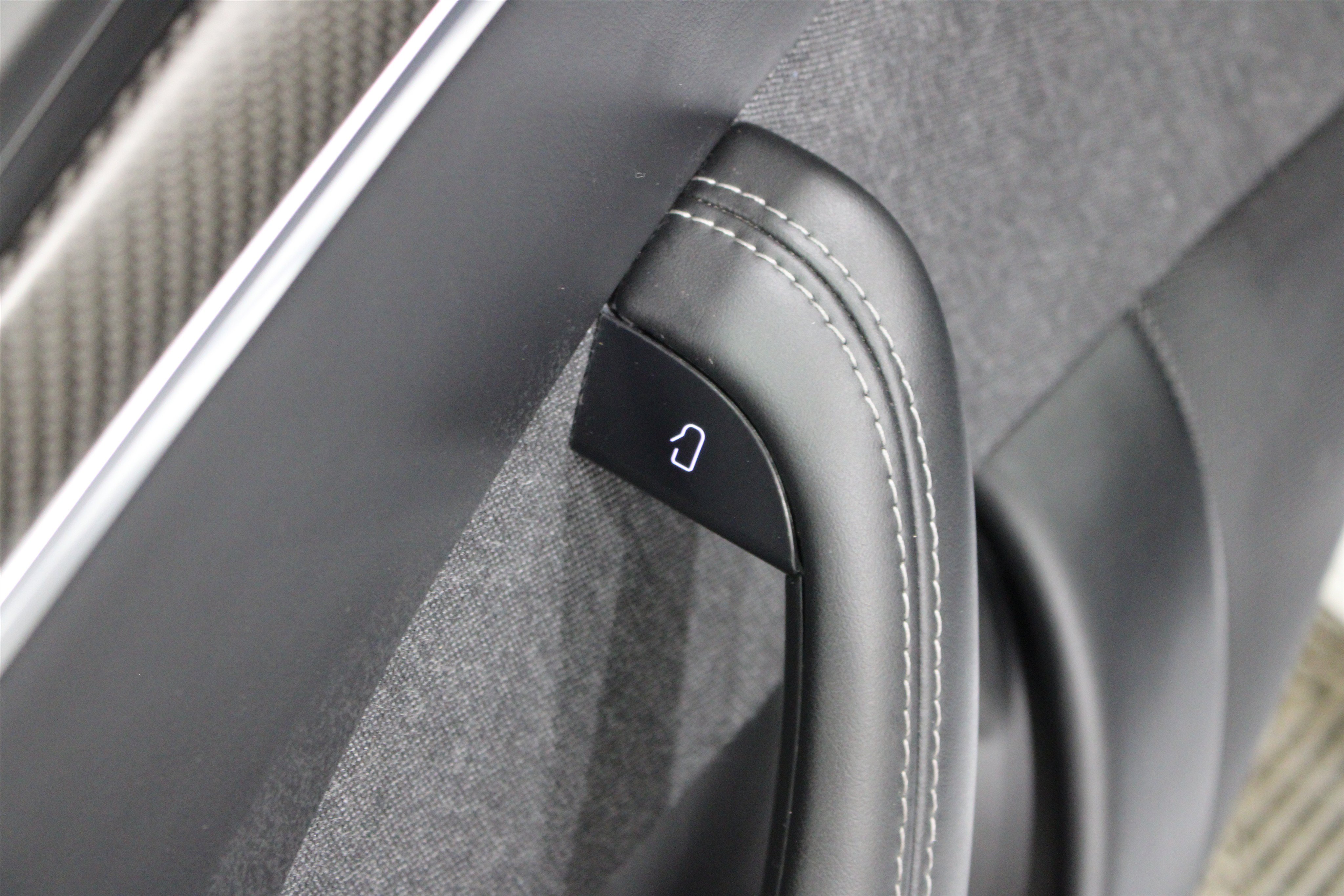 Used 2021 Tesla Model S Plaid AWD/4WD image 8