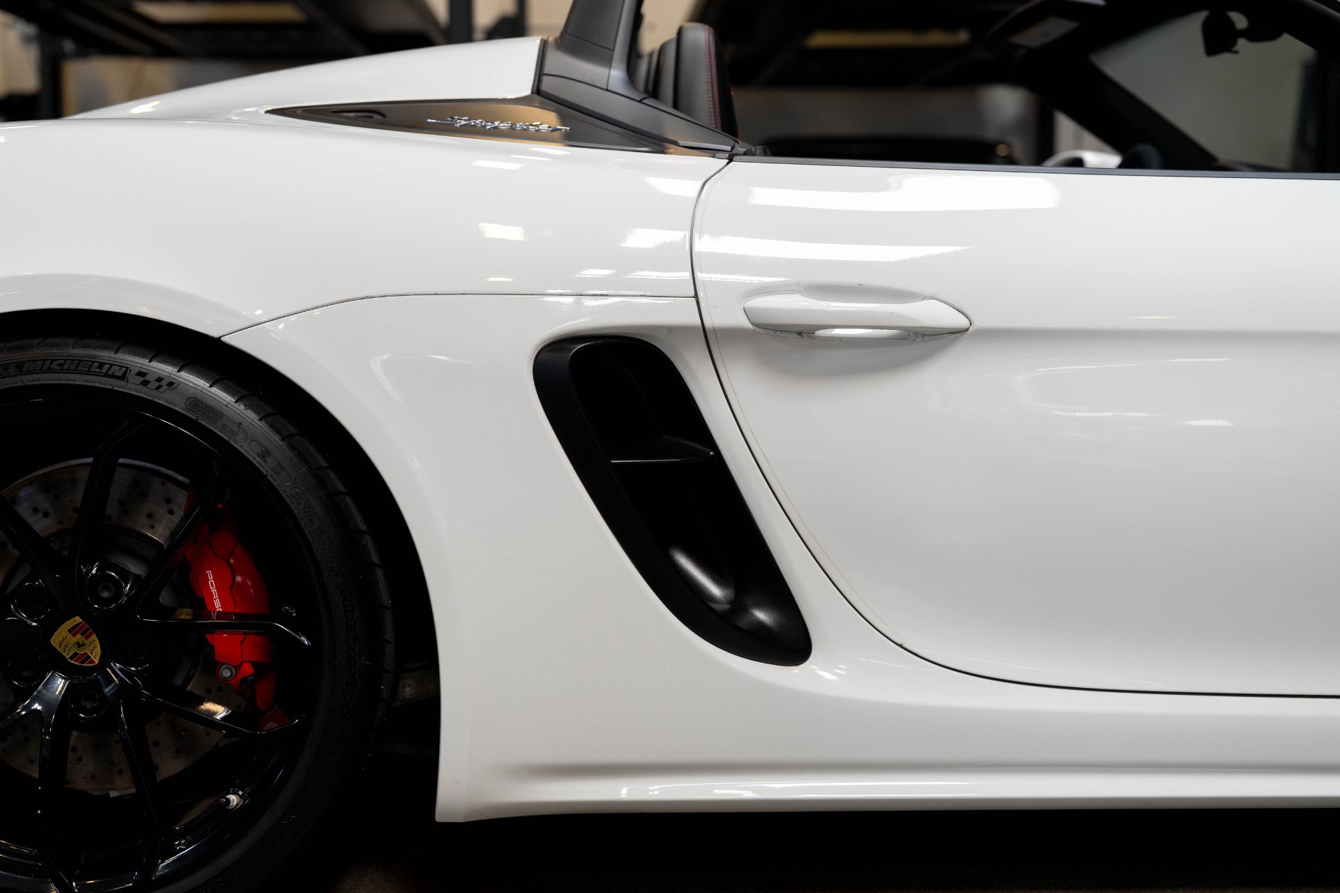 Used 2021 Porsche 718 Boxster Spyder image 40