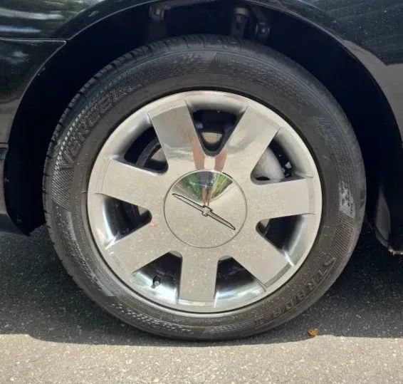 Used 2002 Ford Thunderbird RWD image 29
